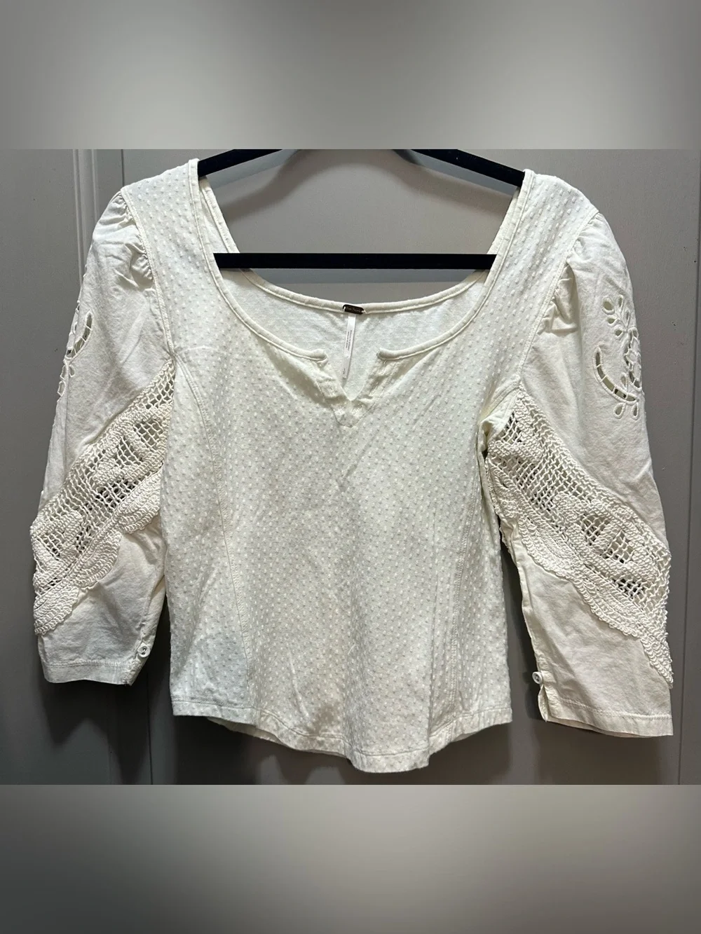 Free People Size S Mixed Media Cream Blouse EUC